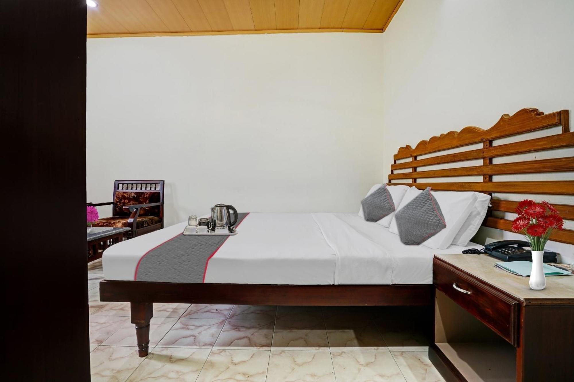 Palette - Pagoda Resorts Alappuzha Exterior foto